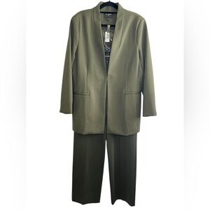 2 Pcs. Banana Republic Ponte - Size XL - Dark Green Pant Suit - NEW no tags